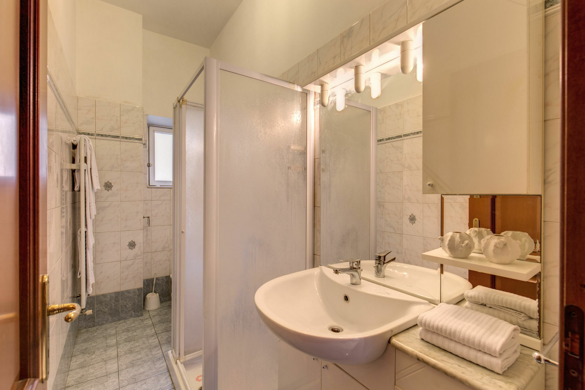 Appartamento Aweshome - Trastevere Yellow Frame